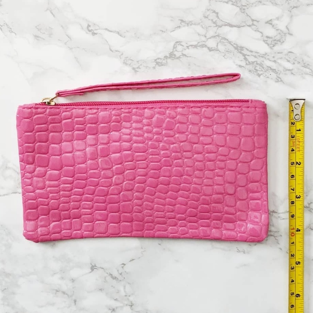 Vegan Leather Snake Skin Pouch - Picture 4 of 5